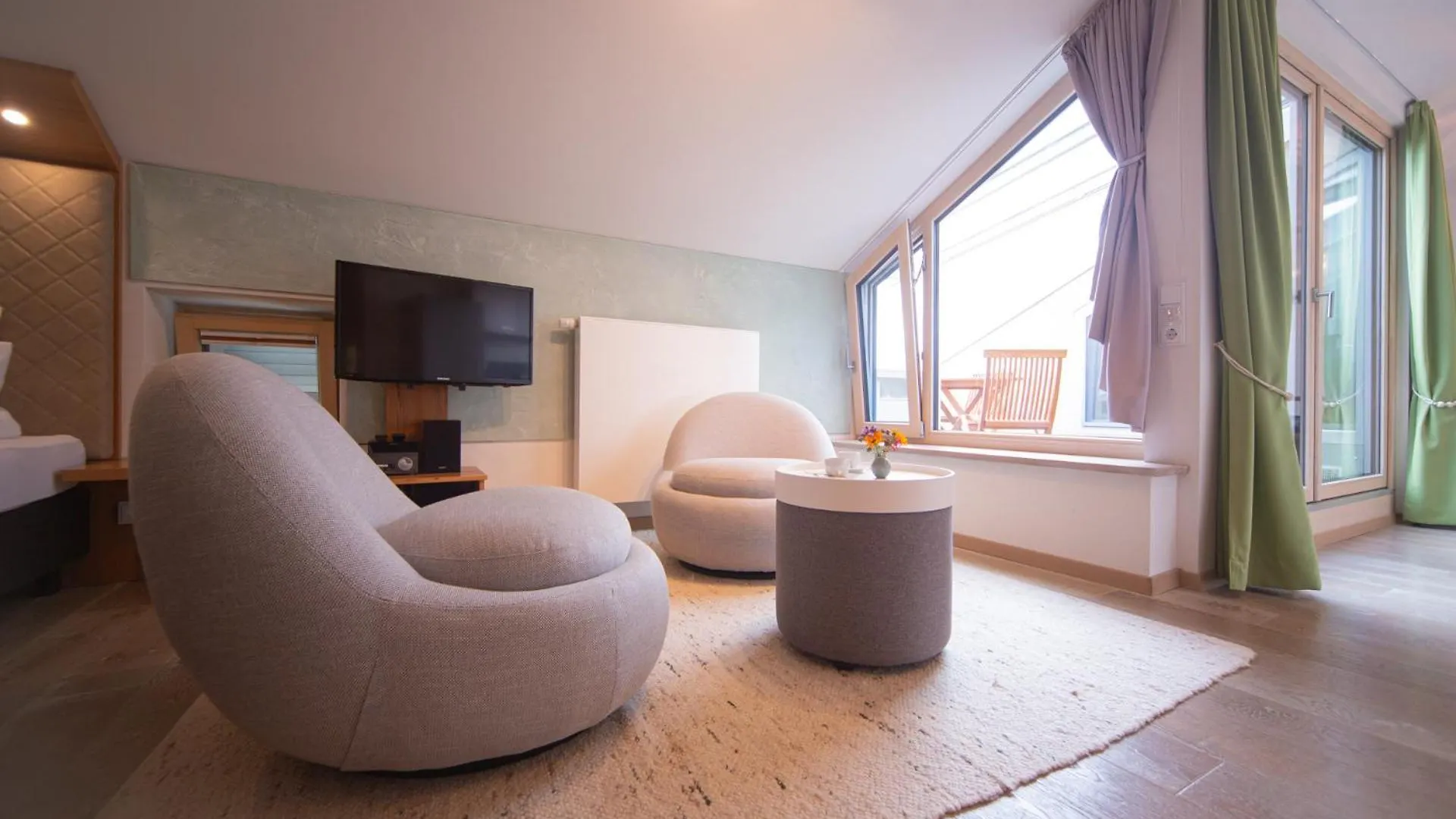 Apartment Ferienwohnung Loggia Bad Endorf